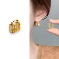 Elegante vergoldete rechteckige Zirkon-Creolen mit hohlem Rahmendesign für Damen - Gold