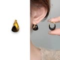 Pendientes en forma de U bañados en oro con esmalte negro brillante para mujer - Negro oscuro