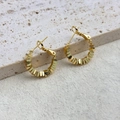 Détail des boucles d'oreilles créoles à perles carrées plaquées or 18 carats sur pierre - 2.2mm(A0505C) / Doré