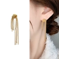 Elegante goldene Fransen-Ohrringe für Damen mit mehrsträngigem Perlenkettendesign - Gold