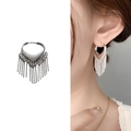 Pendientes de corazón plateados con flecos de cadena largos y acabado pulido fino - Plata Brillante