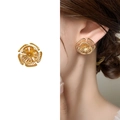 Vintage Sonnenblumen Ohrstecker aus 18K vergoldetem Messing mit feiner Textur - Gold