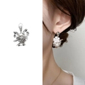 Silver flower cluster earrings with sparkling zircon crystals for a minimalist style - Bright Silver (A0871C)