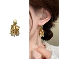 Orecchini a nappa con foglie in placcatura oro 18K e pendenti in zirconi lucidi - Oro (A1404-08A)