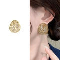 Orecchini a perno ovali placcati in oro 18k con maglia a rete e zirconi rettangolari - Oro