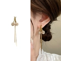 Pendientes de borla dorados con cristales de cereza y cadenas largas y finas - Dorado