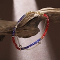 Bracciale a doppio strato con perle di cristallo blu e rosso su supporto in legno - Stile con perline quadrate a contrasto rosso blu (SB014-B)