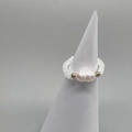 Detail of beaded elastic ring with baroque freshwater pearl and gold spacer beads - Adult Size / White