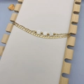 Detail of double-layer gold titanium steel bracelet with three small white flowers - Shell Flower Style (DB039)