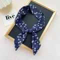 Foulard en soie bleu marine à motifs floraux et pois pour cheveux ou décoration de sac - 25 Pissenlit Marine