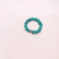 Elastic beaded ring featuring turquoise stones and a polished stainless steel bead - Green Turquoise - Steel Color
