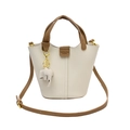 Elegante bolso de cubo beige con asas marrones y un lindo amuleto de elefante - Blanco Roto