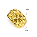 Detalle de pendientes rectangulares dorados con textura trenzada de 30mm x 21mm - Textura Tejida Rectangular (HT-5959) / Dorado