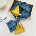 Écharpe étroite en soie pour femme avec motif de vagues jaune et bleu marine - Ligne Fluorescente