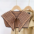 Detail of brown houndstooth decorative fake collar on a trench coat with bow tie - Houndstooth Camel (2F)