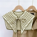 Detail of green houndstooth decorative shawl collar with ribbon tie on trench coat - Houndstooth Green (4F)