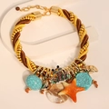 Opvallende zeeketting met zeester, schelp en kikker op een gevlochten koord - Zeester Schelp Kikker Hanger Stijl (X-846)