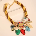 Collar bohemio con cordón de seda, colgante de moneda dorada, piedras de resina y conchas - Estilo de Empalme Multielemento Bohemio (X-844)