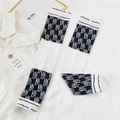 Detail of stylish black and white ice silk sun sleeves with high-elastic knit WD pattern - Black WDI Edge