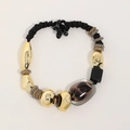 Collana con perla in resina leopardata, accenti dorati e cordoncino nero - Oro Nero (X-868)