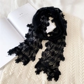 Elegante sciarpa in pizzo nero all'uncinetto con delicati motivi floreali - 150cmx10cm / Nero