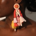 Boucles d'oreilles bohèmes à pampilles avec cordes en coton et détails en mousseline - Style de Pompon en Pétale Rose (17# E-1862)