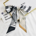 Ruban à cheveux en soie style français avec motifs floraux noirs et géométriques - Losange Plante Kaki Noir
