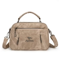 Bolso de hombro beige texturizado de moda con logotipo metálico y correa ajustable - Caqui