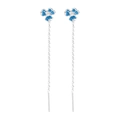 Dettaglio orecchini a monachella blu iris con petali smaltati e catena d'argento - Stile Iris Blu (A268)