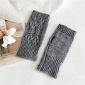 Grey knit fingerless gloves with cable pattern and thumb hole for winter warmth - 8*18cm / Gray