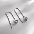 Minimalistische s925 zilveren kubus oorbellen met fonkelende zirkoon onder elegante schaduw - Holle Magic Cube Zirkonia Stijl (A50)