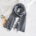 Écharpe en tricot gris pour femme avec motif losanges et longues franges élégantes - Gris
