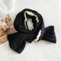 Sciarpa spessa in maglia da donna a righe nere e beige con calda trama effetto lana - 186x39 / Nero