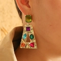 Bohemian gouden trapezium oorbellen met kleurrijke strass en smaragdgroene knop - Multicolor Geometrische Gehamerde Stijl (23605)