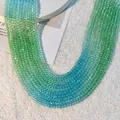 Gros plan de perles en cristal facettées avec dégradé de vert à bleu pour bijoux - 3mm (Env. 110 pcs/fil) / Dégradé Bleu Vert
