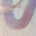 Gros plan de perles de cristal violet facettées pour création de bijoux DIY - 3mm (Env. 110 pcs/fil) / Dégradé Violet-Rose