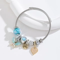 Bracciale in acciaio inossidabile con perline e ciondoli a farfalla blu e cuore su pietra - Blu Macaron