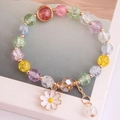Bunte Perlenarmband mit Gänseblümchen-Anhängern und verstellbarer goldener Metallkette - bunt