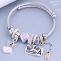 Bracciale in acciaio argento con ciondoli a cuore in smalto rosa e coniglio - Rosa