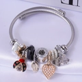Bracciale regolabile in acciaio inossidabile con coccinella, perle e cuore di cristallo - Nero