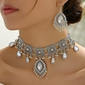 Vintage bohemian choker and earrings set with crystal droplets and silver tassels - White