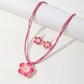 Parure de bijoux fleur de frangipanier rose et blanc avec cordon en cire - Rose rouge