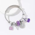 Bracciale di perline in acciaio argento con ciondoli viola e pendenti a cuore su base in pietra - Viola