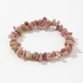 Detailed view of natural pink amethyst gravel beads on an elastic luxury bracelet - Pink Natural Stone (7)