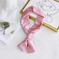 Elegante smalle roze satijnen sjaal voor dames met premium glanzende zijden afwerking - Koreaans roze