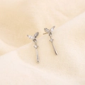 Silver teardrop earrings with sparkling marquise zirconia and sleek metal pendants - Water Drop Leaf Pendant Style (A152)