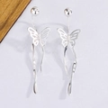 Elegantes pendientes de mariposa plateados con borlas largas para un estilo refinado - Estilo de Flecos de Mariposa (A234)