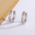 Pendientes de aro en plata pulida con números romanos y pavé de piedras de circonita - Estilo Plateado (HL-164)