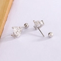 Sparkling heart-cut zircon stud earrings with secure screw-back design in silver metal - White Gold