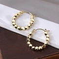 Goldene geometrische Perlen-Ohrringe mit Metallwürfeln in modernem, minimalistischem Stil - Goldene Geometrische Würfel-Hoop (6)